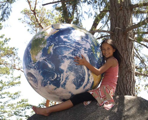 Earthball inflatable globe