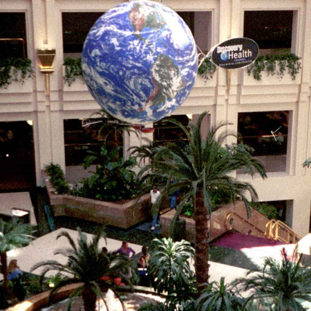11' EarthBlimp Flying for Discovery Health Channel @ SF Marriott Custom Globes